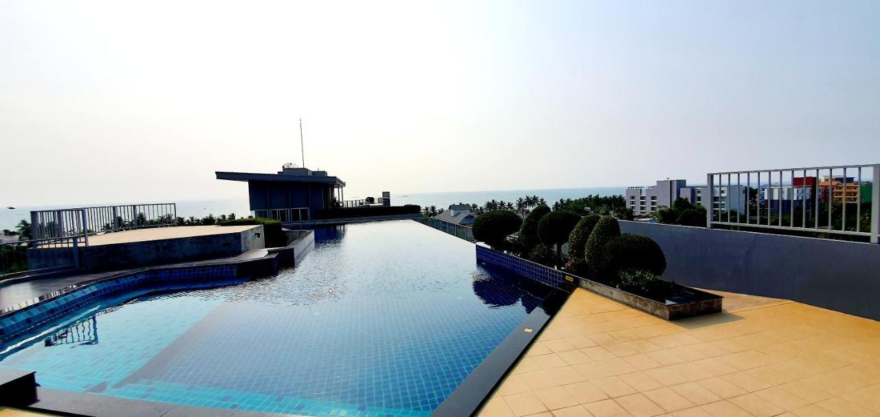 Cozy Near Beach 200M With Toproof Pool At Patio Bangsaen Екстер'єр фото