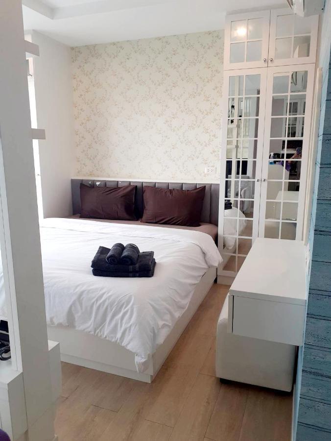 Cozy Near Beach 200M With Toproof Pool At Patio Bangsaen Екстер'єр фото